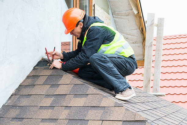 Best Flat Roof Repair Services  in Holtsville, NY